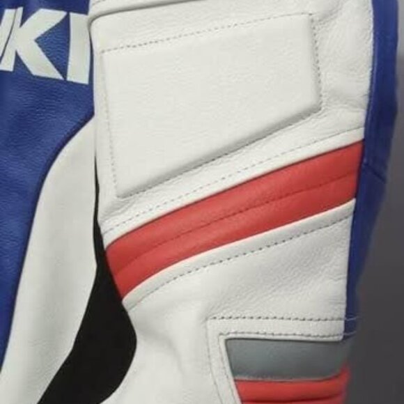 Genuine Leather Biker Jacket - Personalized Size Described - Just Few Hours Used - Picture 7 of 8